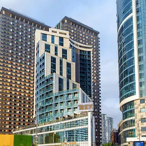 Entire Flat With Skyline View - Two Bedrooms Апартаменты Батуми