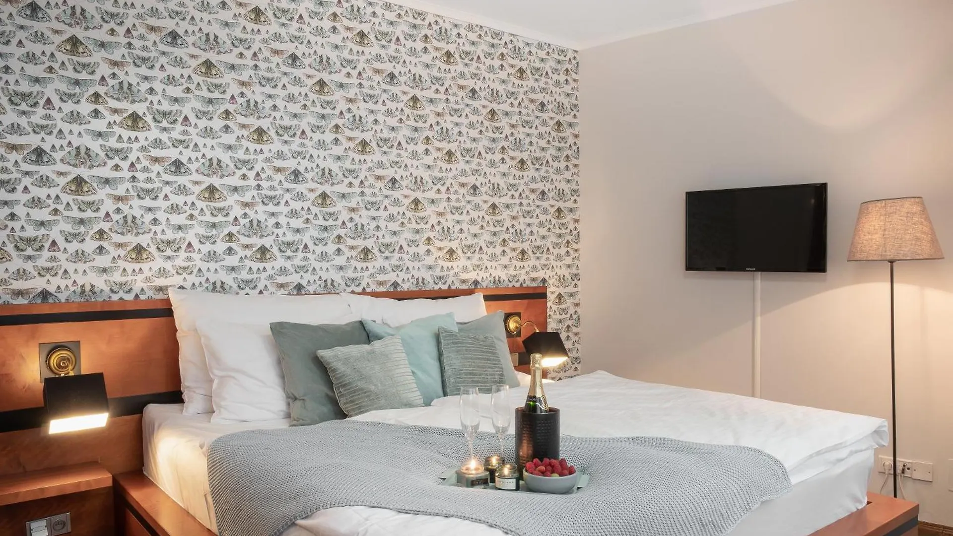 4 Elements Apartments Prague