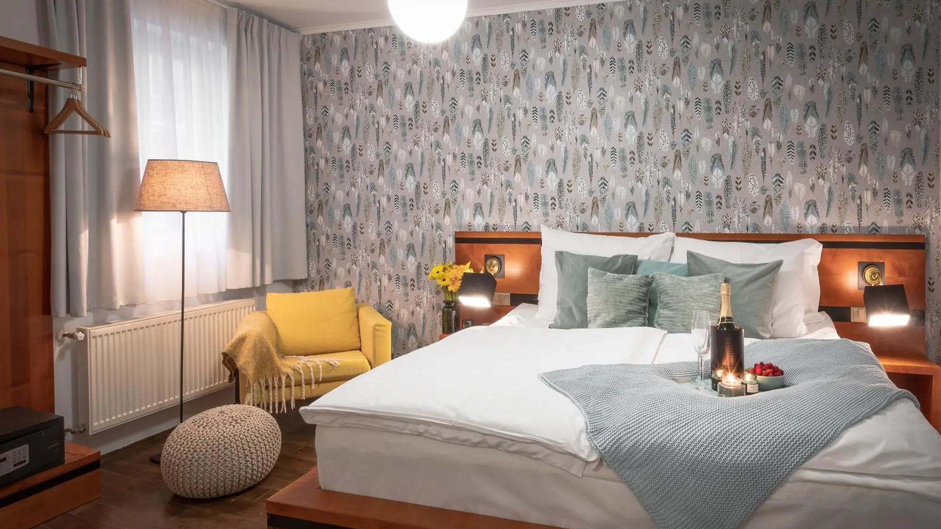 4 Elements Apartments Прага